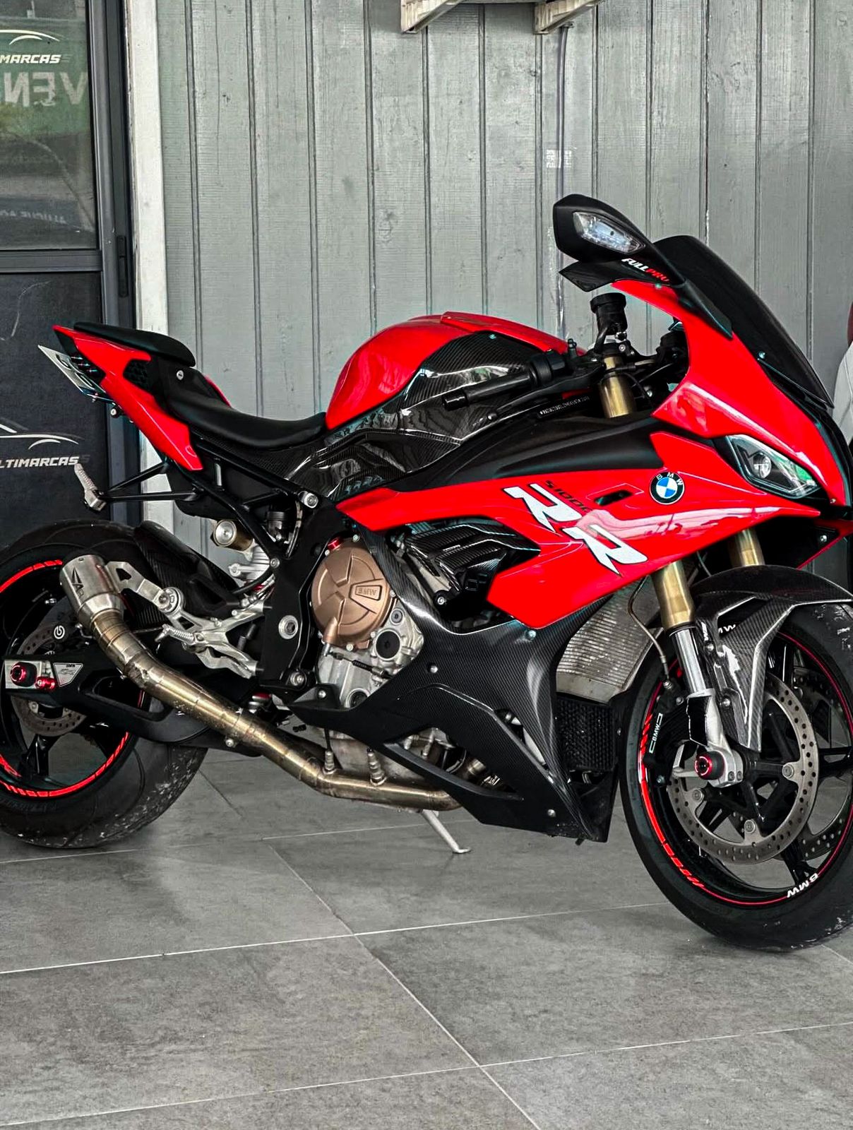 MOTO
